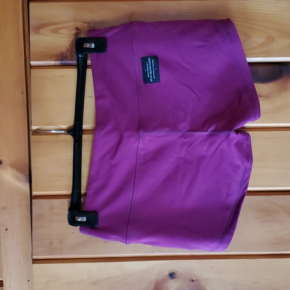 HVIII Brand Goods Shorts - Picture 2 of 2